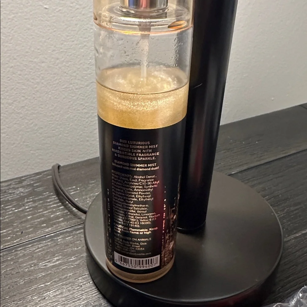 Bath & Body Works Into the night diamond‎ shimmer mist